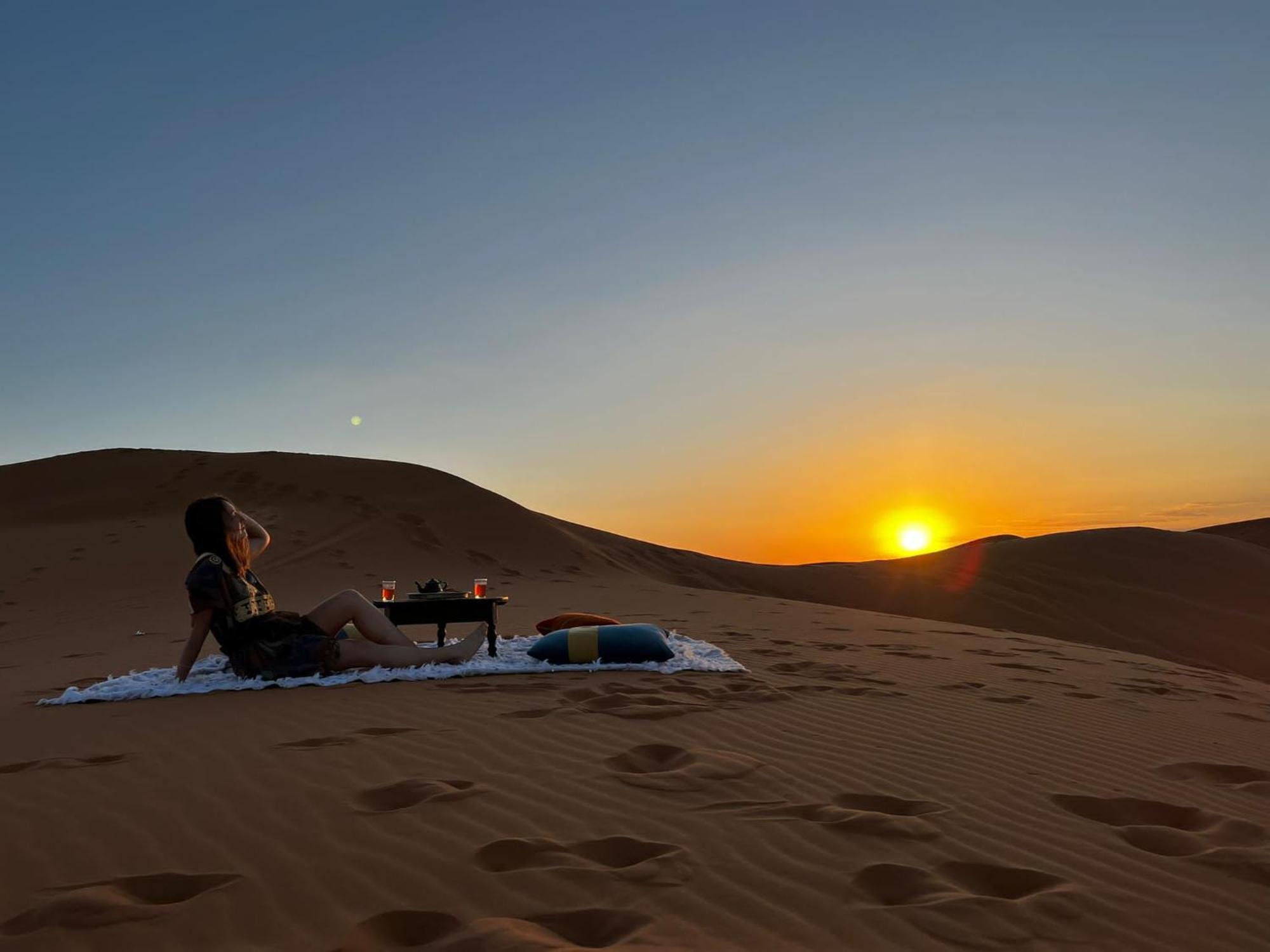 ホテル Erg Chebbi Starlight Camp メルズーガ エクステリア 写真