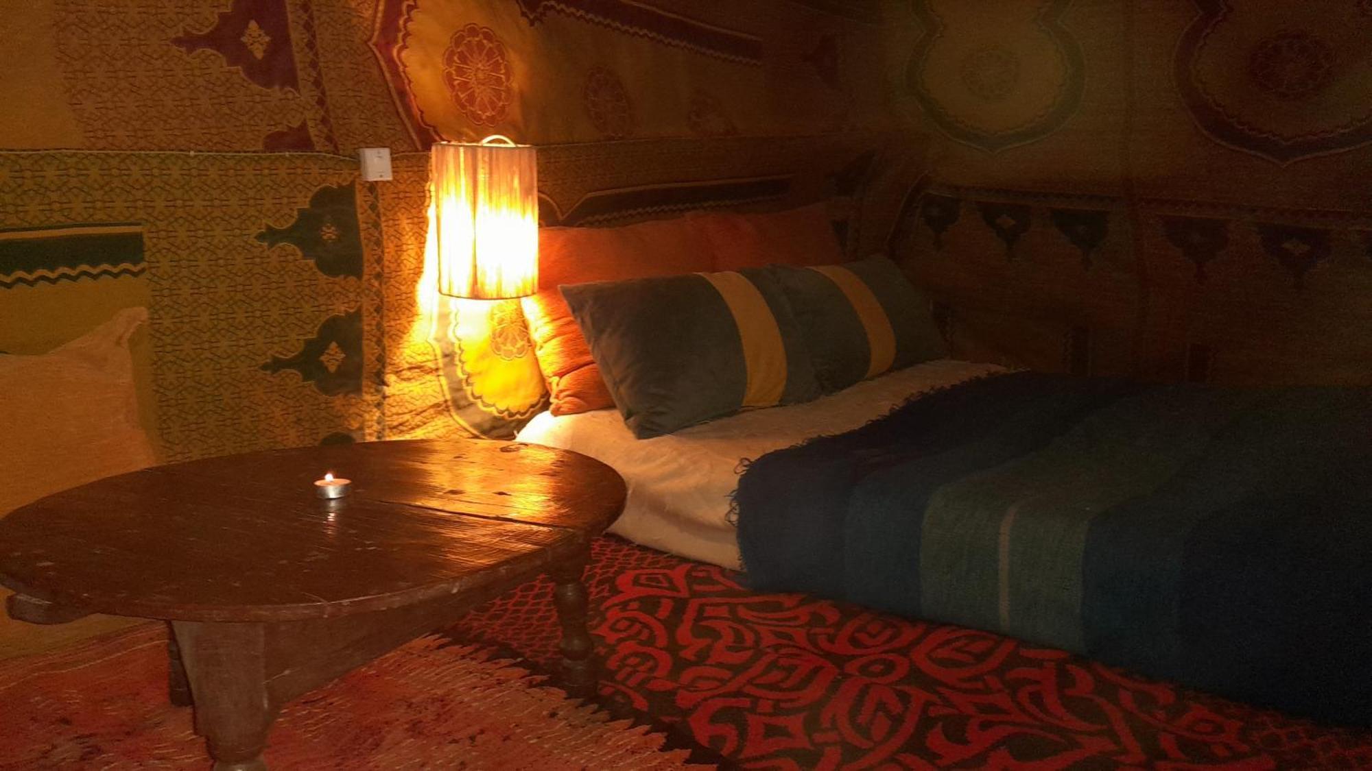 ホテル Erg Chebbi Starlight Camp メルズーガ 部屋 写真